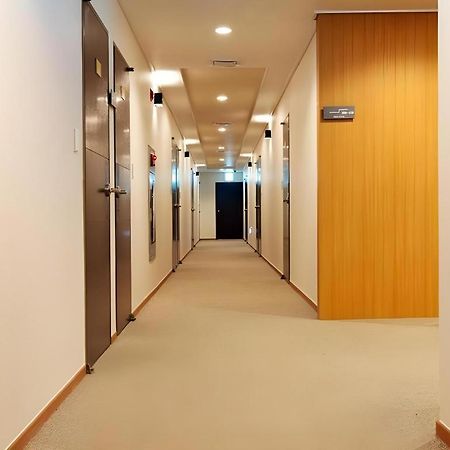 Ewha Hotel Jeju Bagian luar foto